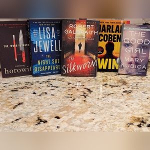 Murder Mystery Paperback Bundle